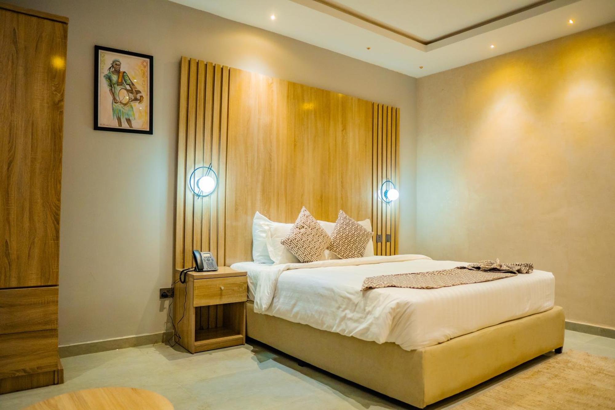 Ojaja Suites By Perennia Ακούρ Εξωτερικό φωτογραφία